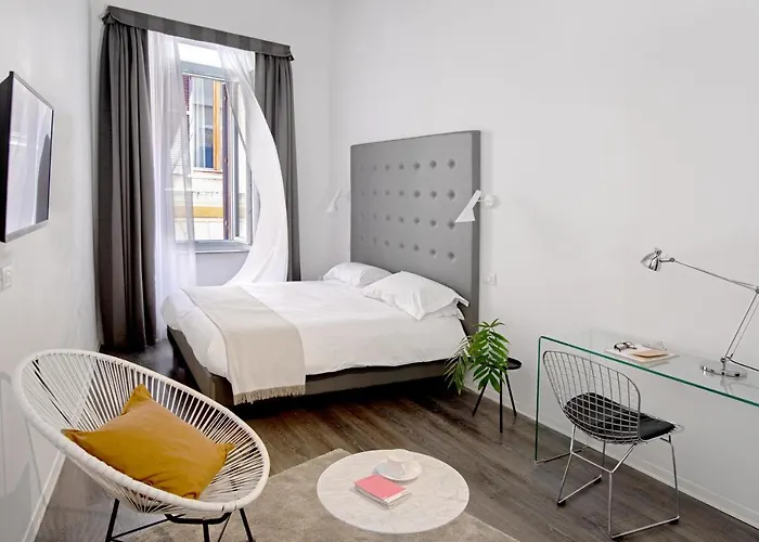N - Space Modern Guestrooms Rome