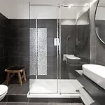 N - Space Modern Guestrooms 4*